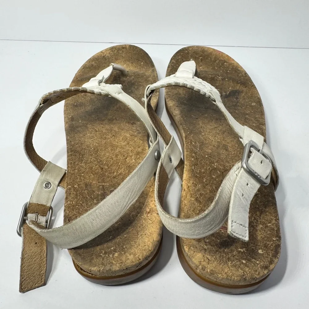 UGG Women's Ayden II White Leather Medallion Cork Thong Slingback Sandals Size 8